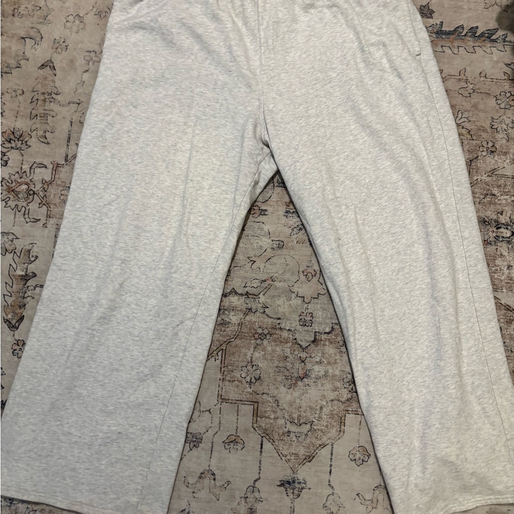 Hollister Heather Gray Ultra High-Rise Pants